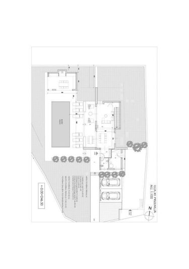 Image No.12-3 Bed Property for sale