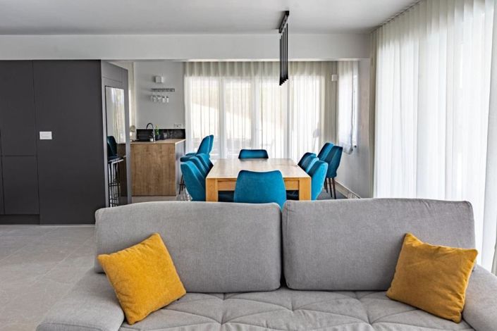 Image No.18-4 Bed Property for sale