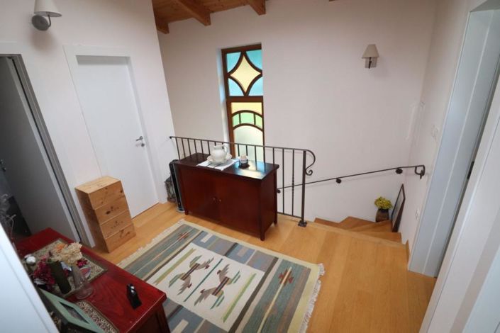 Image No.15-4 Bed Property for sale