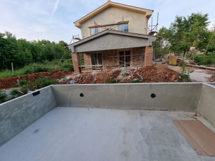 Image No.14-4 Bed Property for sale