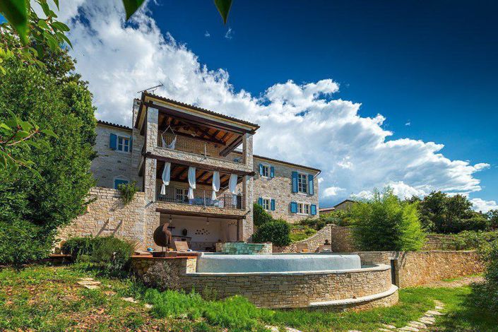 Image No.1-3 Bed Property for sale