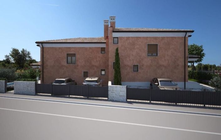 Image No.8-3 Bed Property for sale