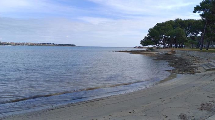 Image No.24-3 Bed Property for sale