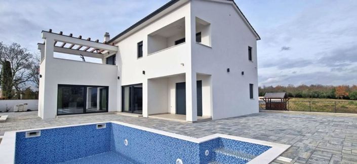 Image No.1-4 Bed Property for sale