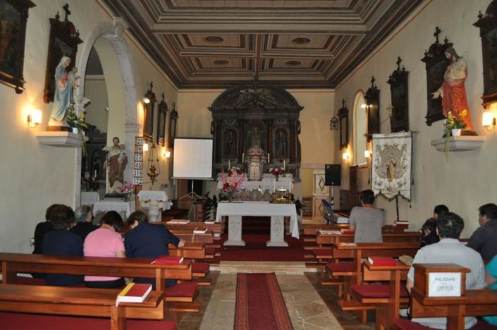 Image No.12-10 Bed Property for sale