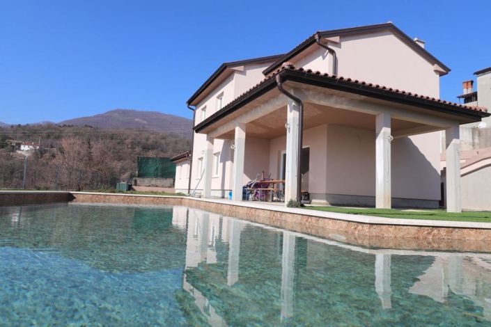 Image No.1-3 Bed Property for sale