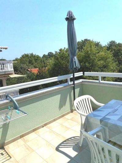 Image No.15-17 Bed Property for sale