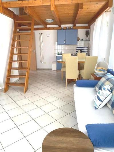 Image No.23-17 Bed Property for sale