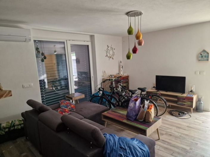 Image No.3-2 Bed Property for sale