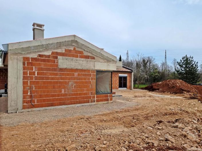 Image No.5-3 Bed Property for sale