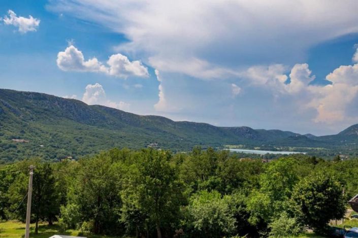 Image No.6-4 Bed Property for sale