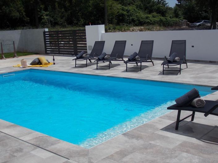 Image No.23-3 Bed Property for sale