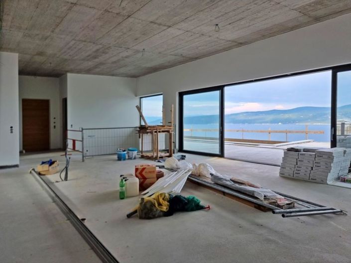 Image No.4-3 Bed Property for sale