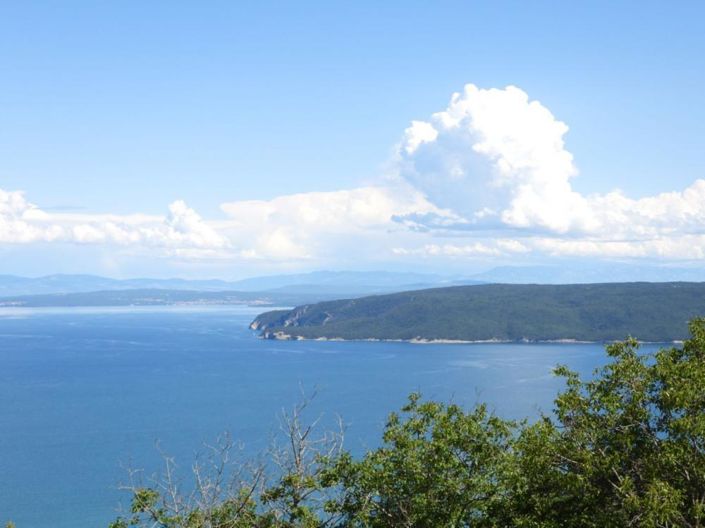 Image No.19-4 Bed Property for sale