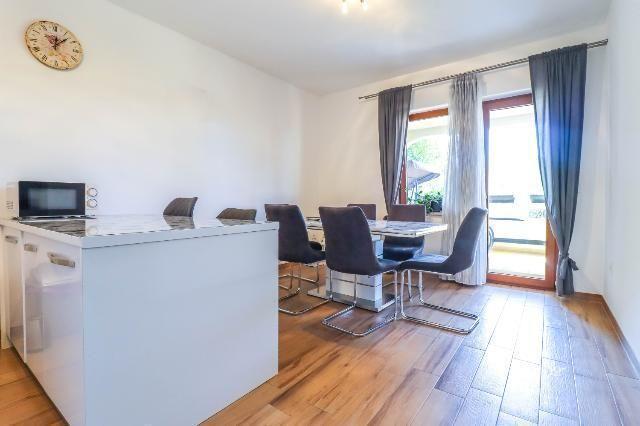 Image No.2-7 Bed Property for sale