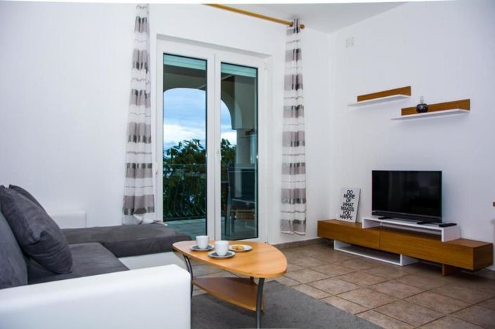 Image No.5-10 Bed Property for sale