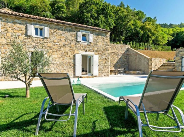 Image No.6-2 Bed Property for sale