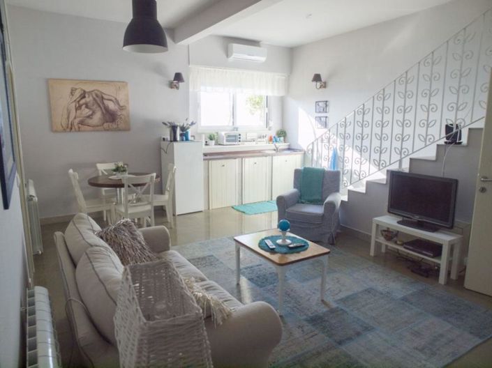 Image No.14-9 Bed Property for sale