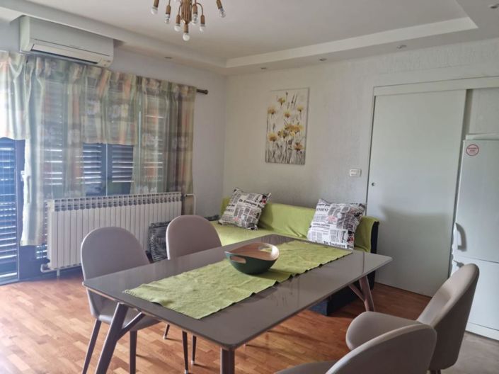 Image No.17-11 Bed Property for sale