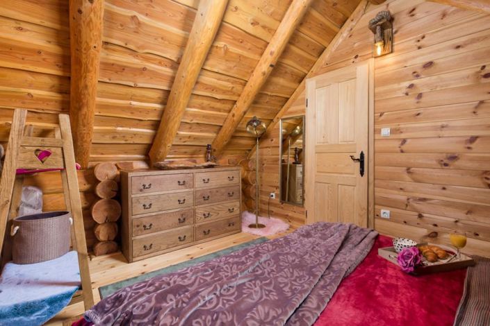 Image No.13-2 Bed Property for sale