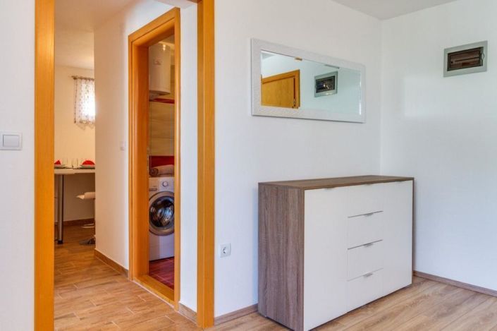 Image No.13-9 Bed Property for sale