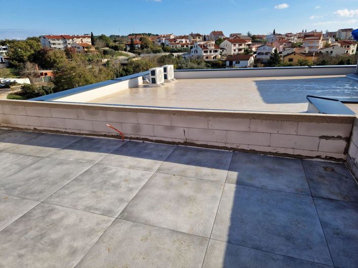 Image No.14-4 Bed Property for sale