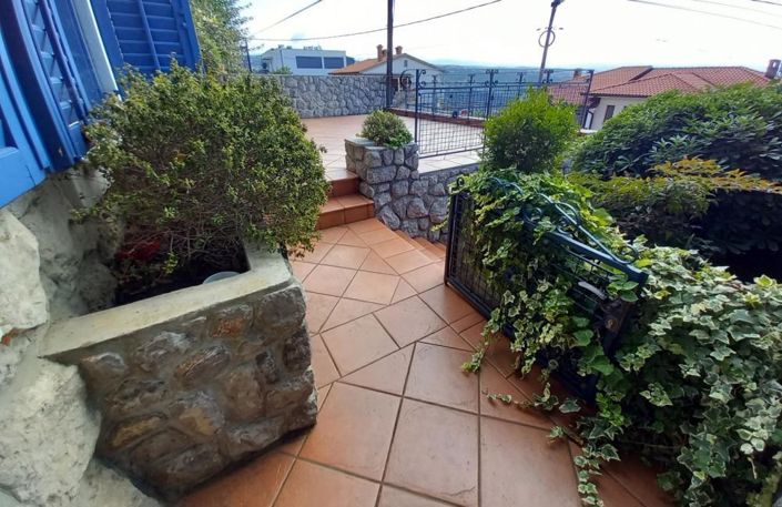 Image No.8-5 Bed Property for sale