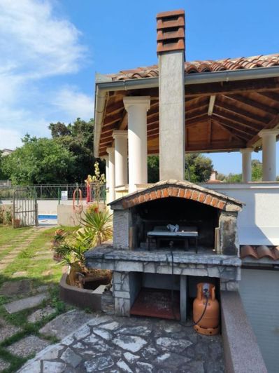 Image No.7-8 Bed Property for sale