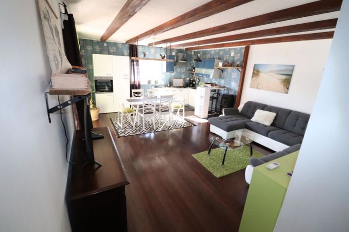 Image No.14-2 Bed Property for sale