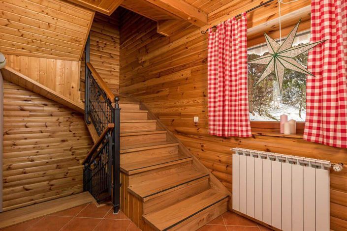 Image No.12-4 Bed Property for sale