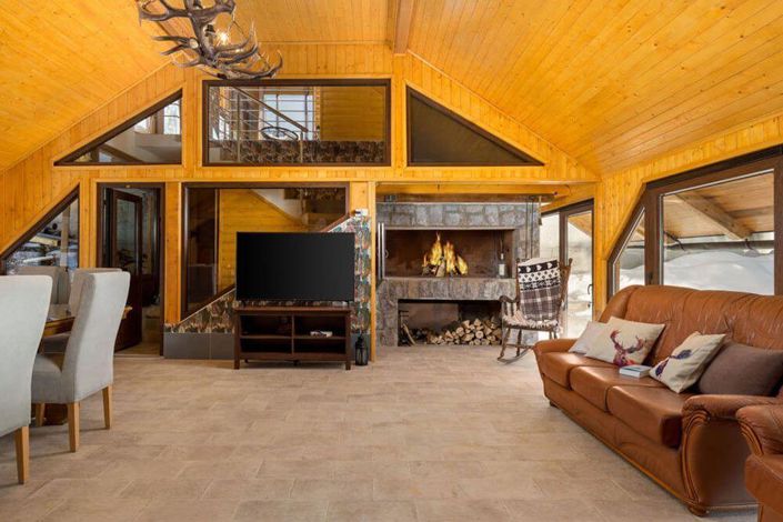 Image No.15-4 Bed Property for sale