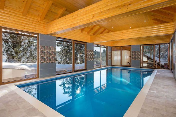 Image No.4-4 Bed Property for sale