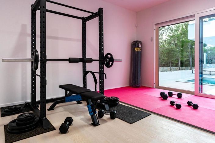 Image No.16-2 Bed Property for sale