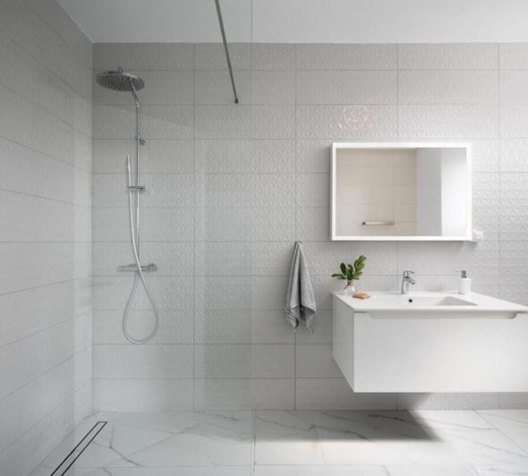 Image No.16-10 Bed Property for sale