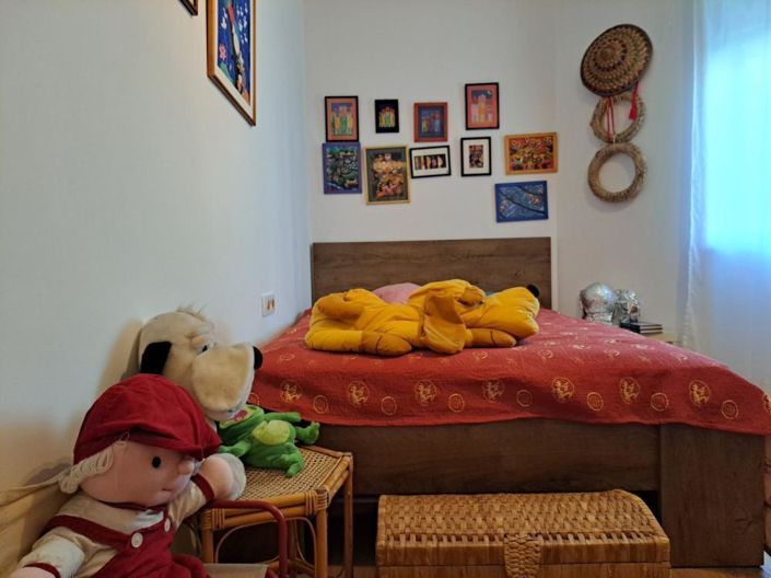 Image No.11-5 Bed Property for sale