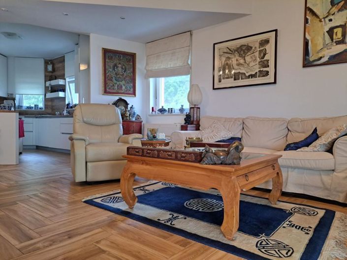 Image No.16-5 Bed Property for sale