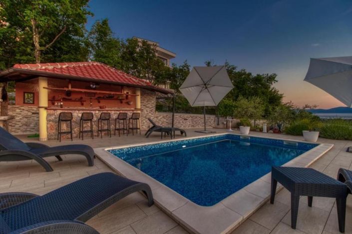 Image No.7-4 Bed Property for sale