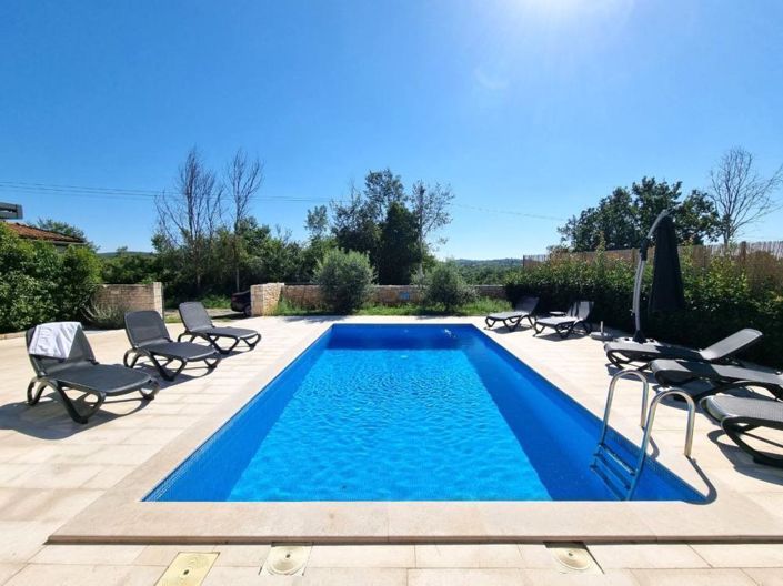 Image No.3-4 Bed Property for sale