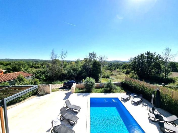 Image No.5-4 Bed Property for sale