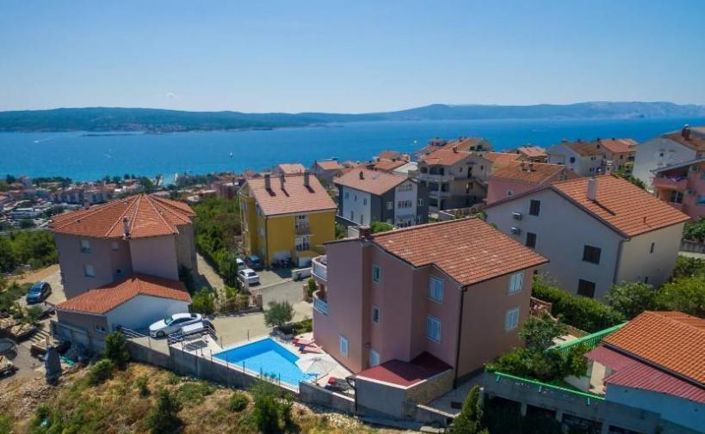 Image No.1-7 Bed Property for sale