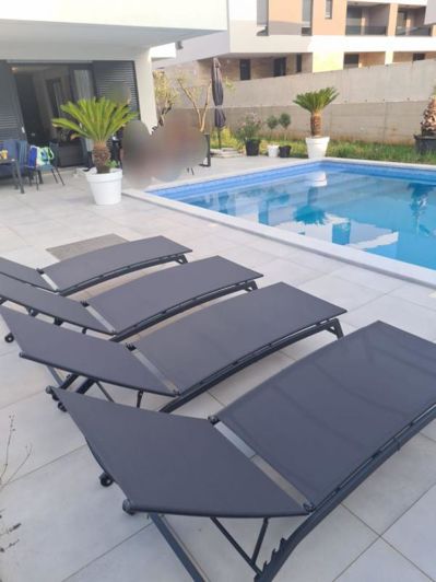 Image No.3-3 Bed Property for sale