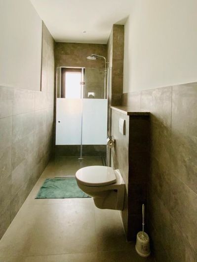 Image No.13-4 Bed Property for sale