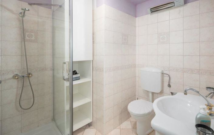 Image No.15-4 Bed Property for sale