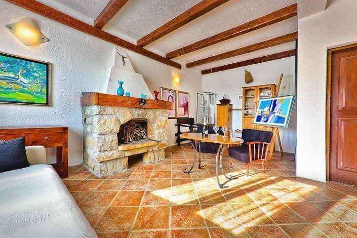 Image No.14-4 Bed Property for sale