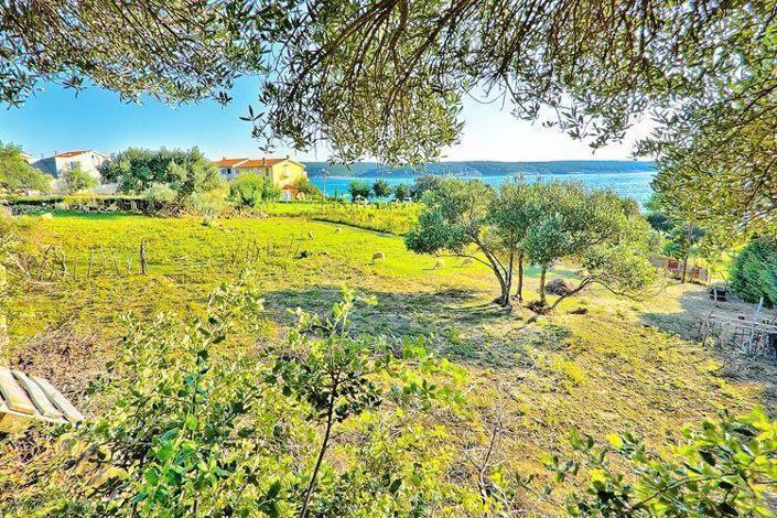 Image No.6-4 Bed Property for sale