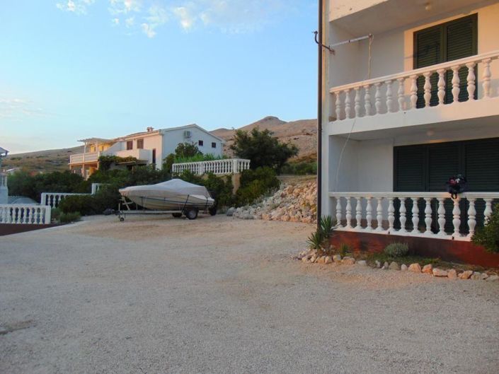 Image No.7-7 Bed Property for sale