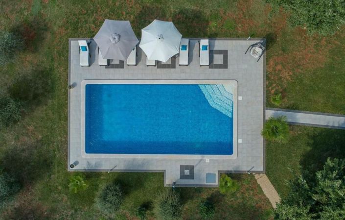 Image No.7-2 Bed Property for sale