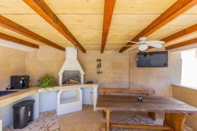 Image No.10-3 Bed Property for sale