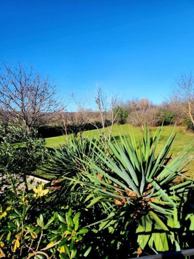 Image No.7-2 Bed Property for sale