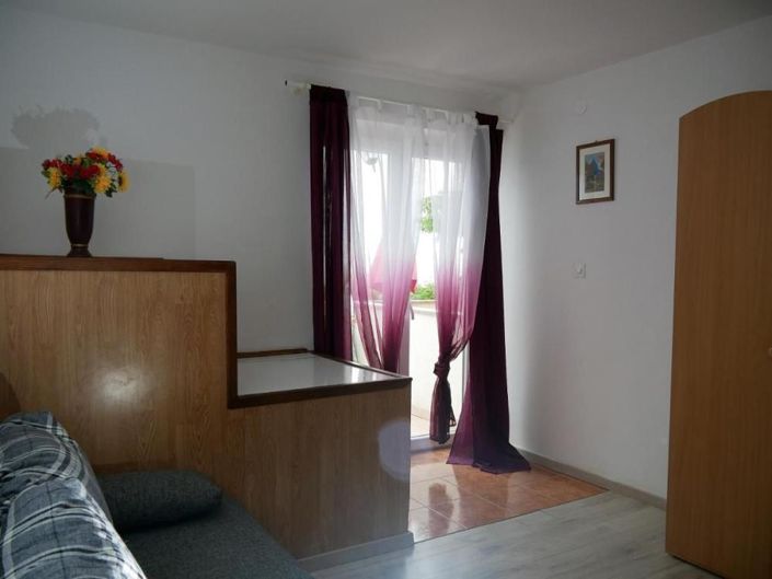 Image No.11-4 Bed Property for sale